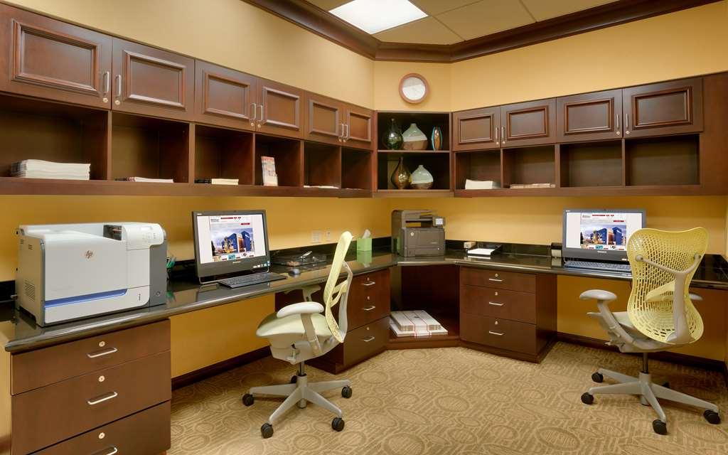 Hilton Garden Inn Clarksville Konforlar fotoğraf